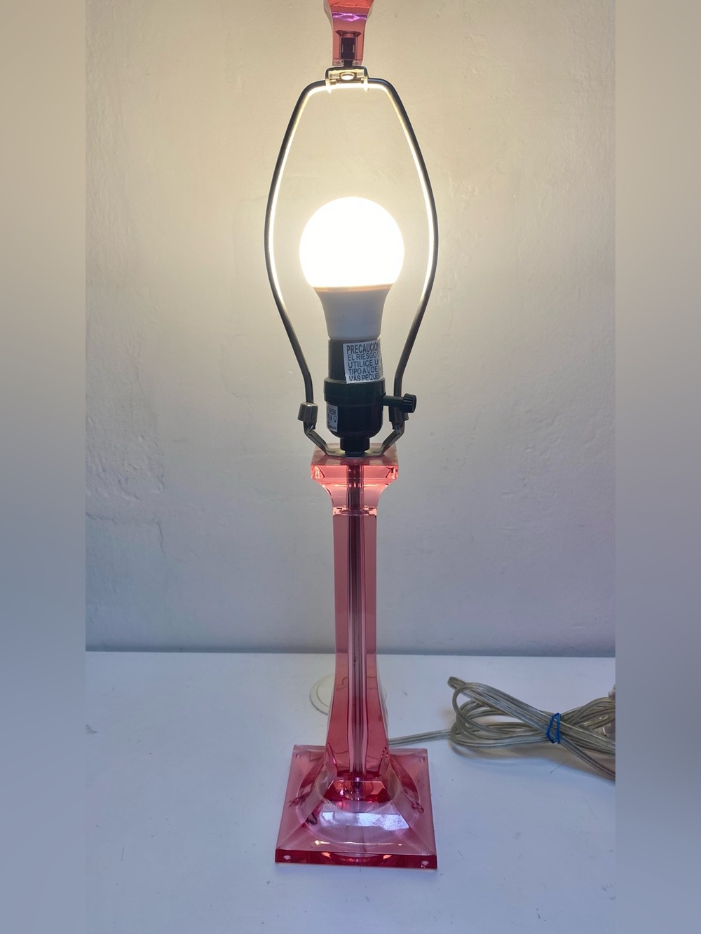 Barbie Pink Girls Teen Kids Room Desk Lamp J. Alexzander Dorm 16"